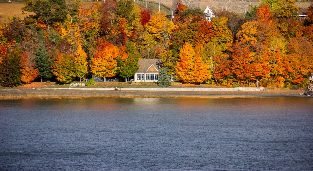 2. ST. LAWRENCE RIVER, QUEBEC