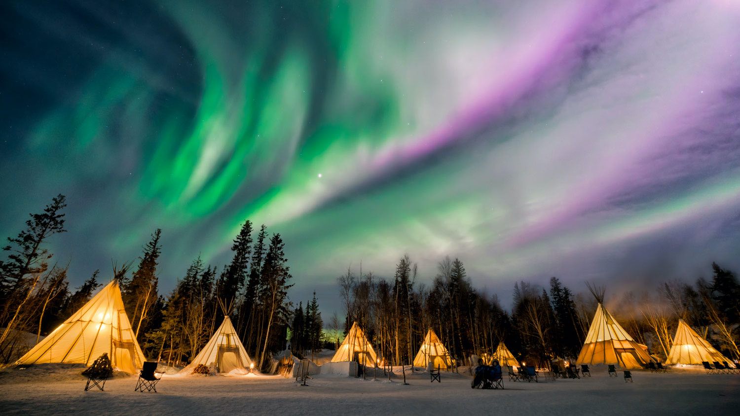 The Best Places to Watch the Northern Lights in Canada