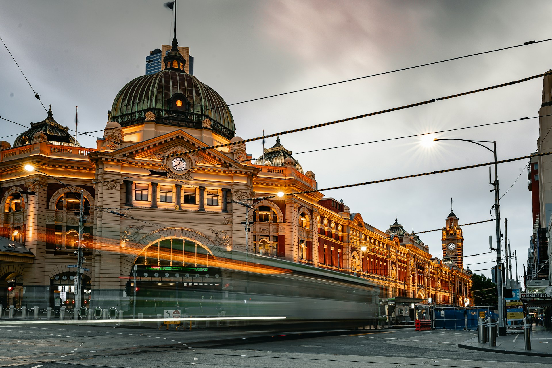 Flinders Street Station, Melbourne VIC, Australi