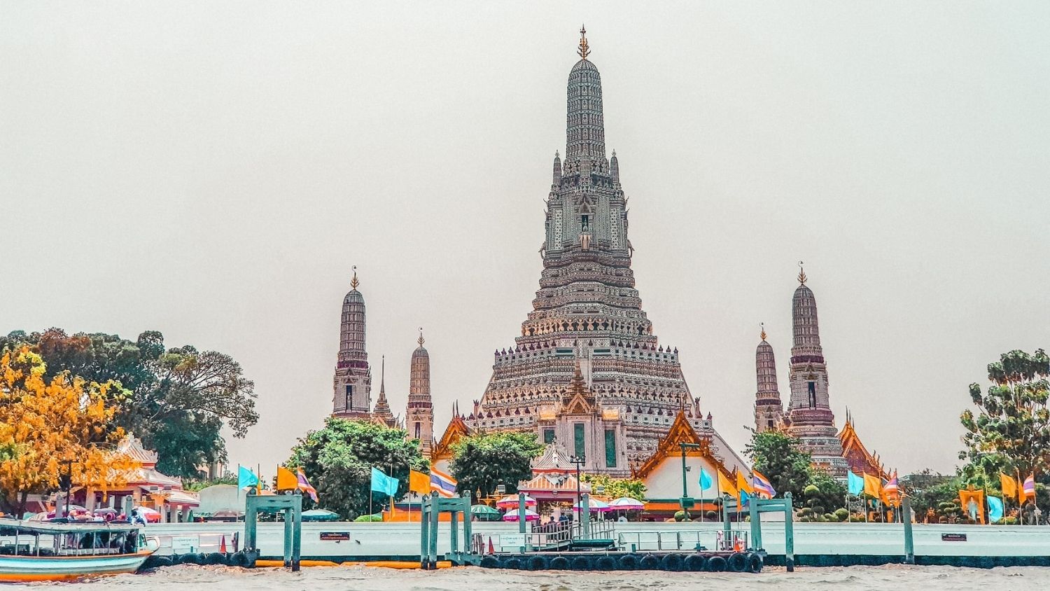 Wat Arun Temple Bangkok Thailand