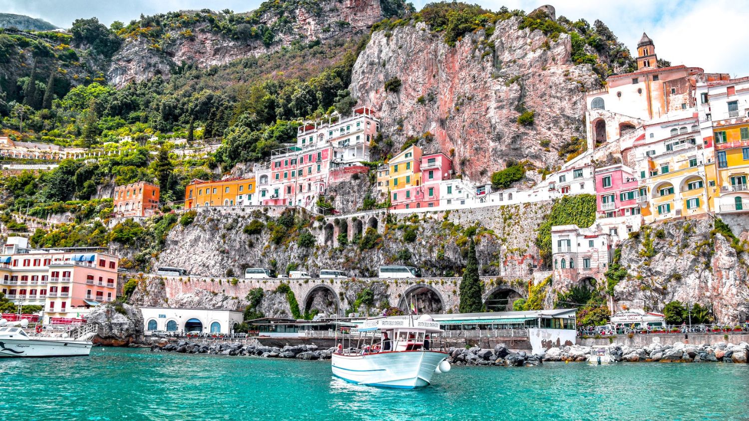 How to Plan a Trip to Italy’s Amalfi Coast — Best Seaside Towns, Hotels, and Tastiest Restaurants Included