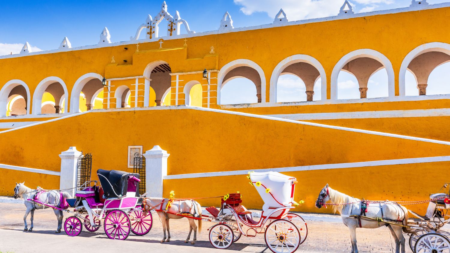 8 Beautiful Small Towns in Mexico Too Often Overlooked by Tourists
