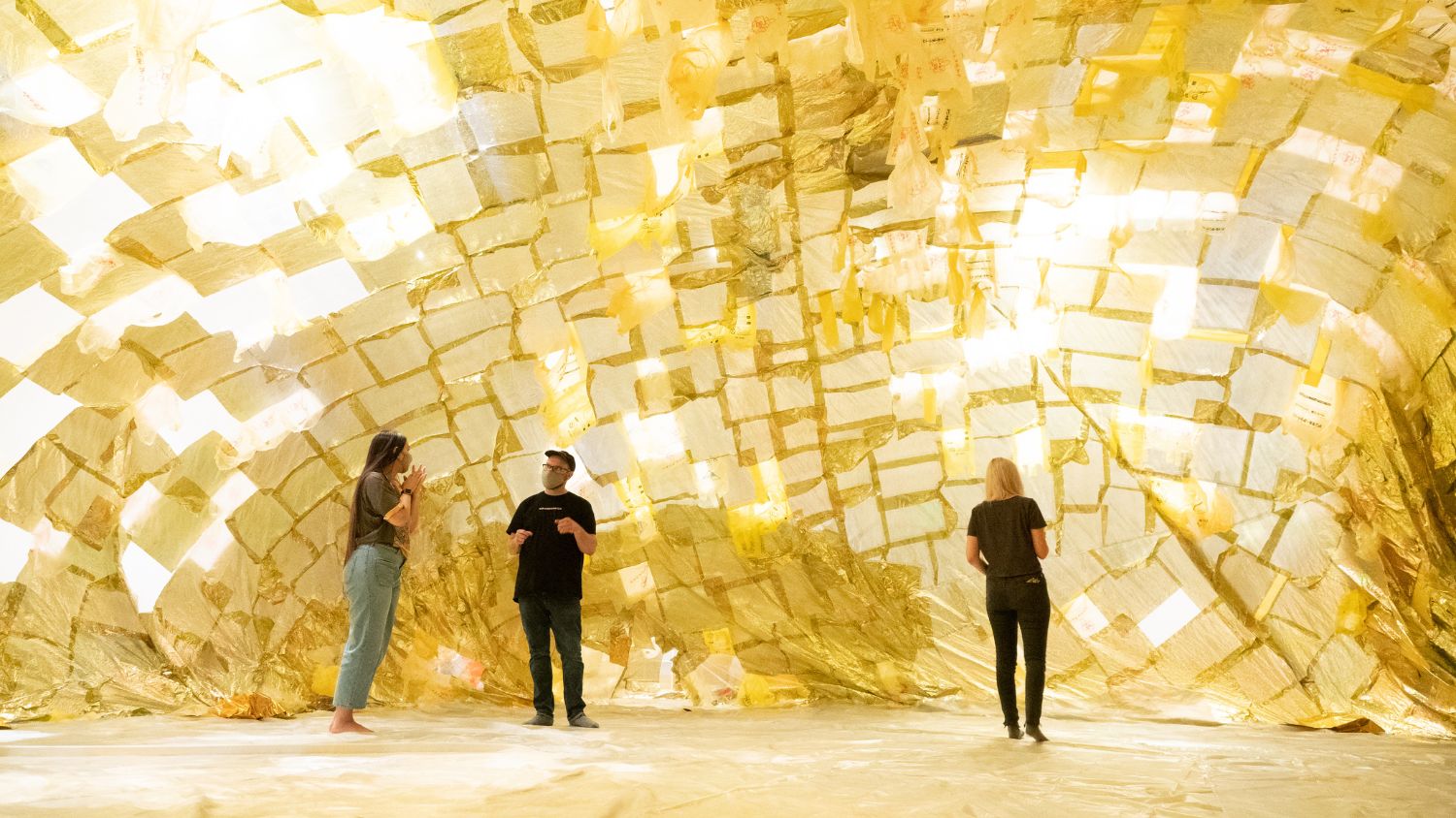 Into The Breath by Stefano Ogliari Badessi at Wonderspaces. Photo by Airi Katsuta