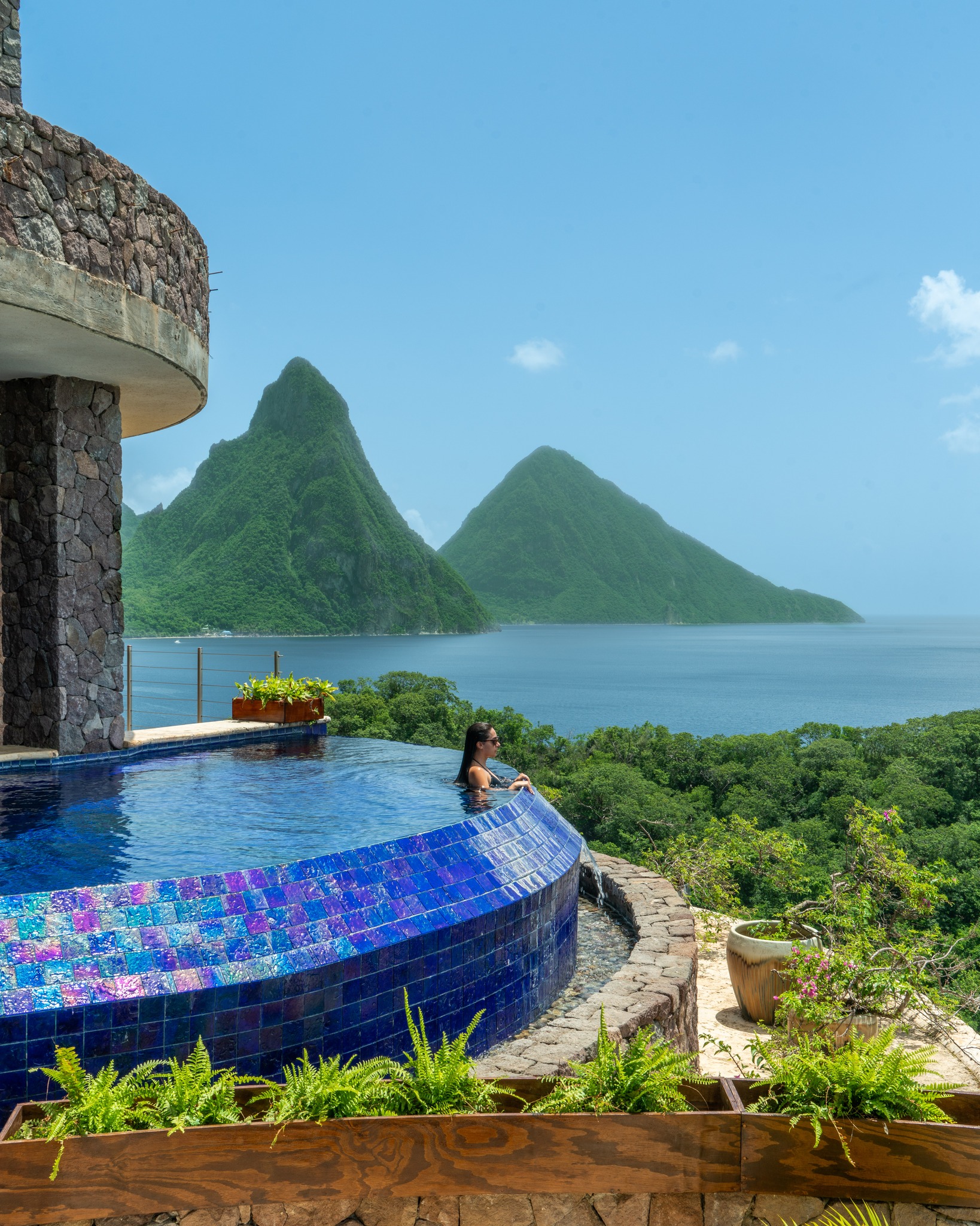 JADE MOUNTAIN, ST. LUCIA