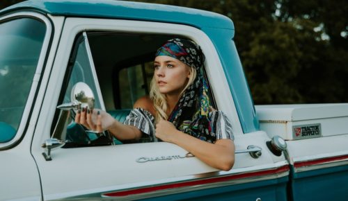9 Wardrobe Essentials to Pack for Every Trip