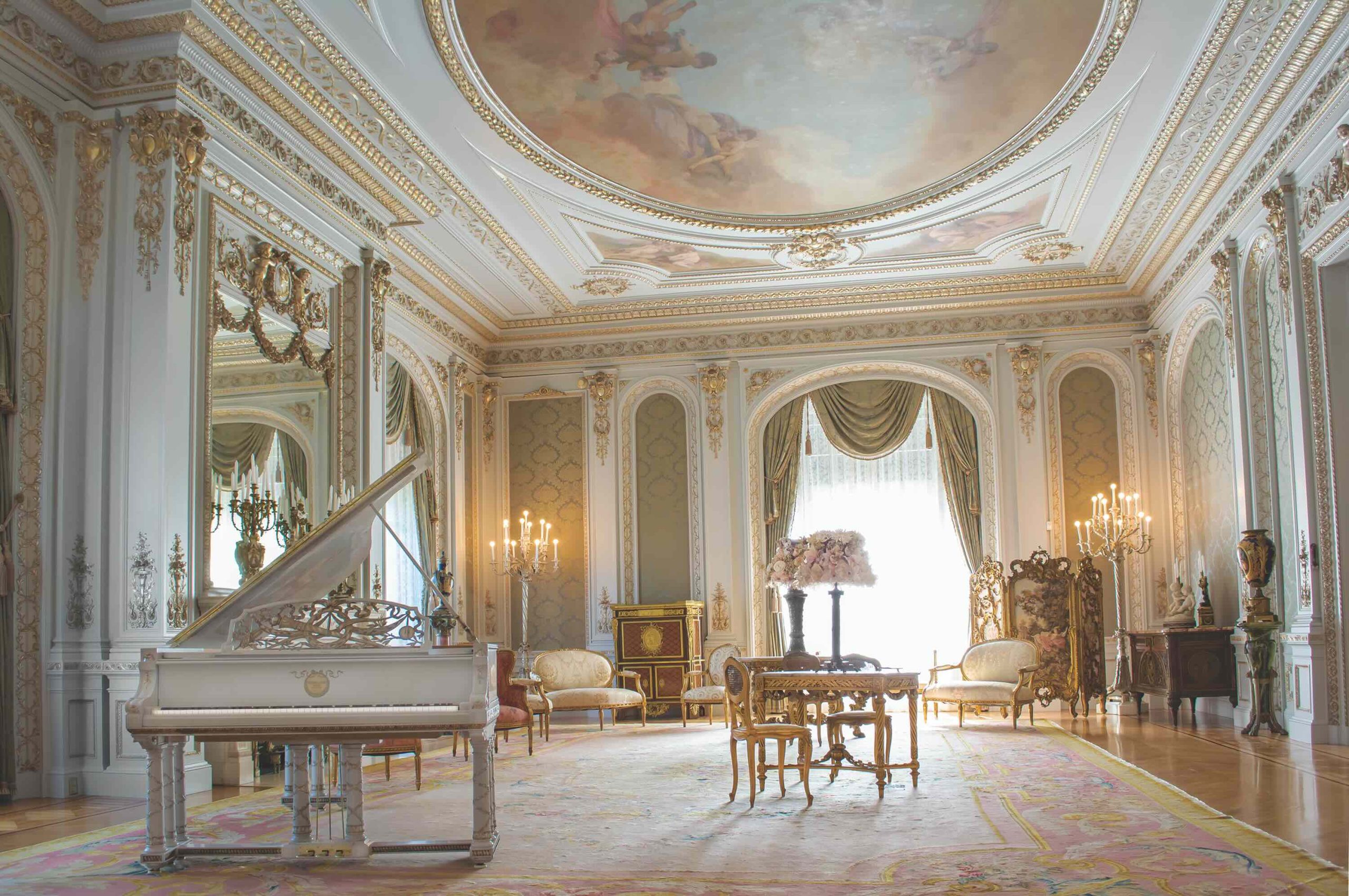 Whitehall’s Drawing Room includes wall accents in aluminum leaf and a specially commissioned Steinway Art Case Model B Grand Piano with matching design elements.