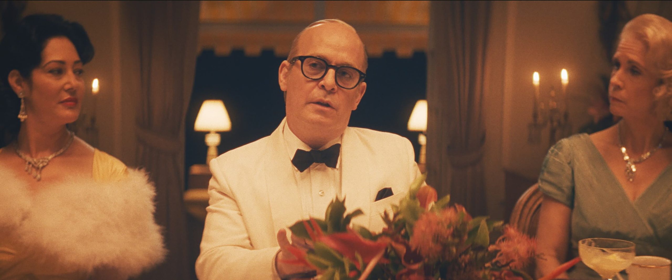 Tom Hollander as Truman Capote in Feud: Capote vs. The Swans. Copyright 2024, FX. All rights reserved.