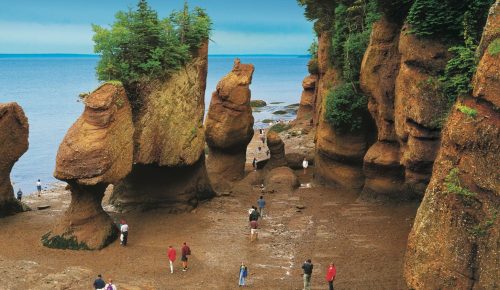 Road trip Canada: 4 Incredible Scenic Roads to Explore the Country