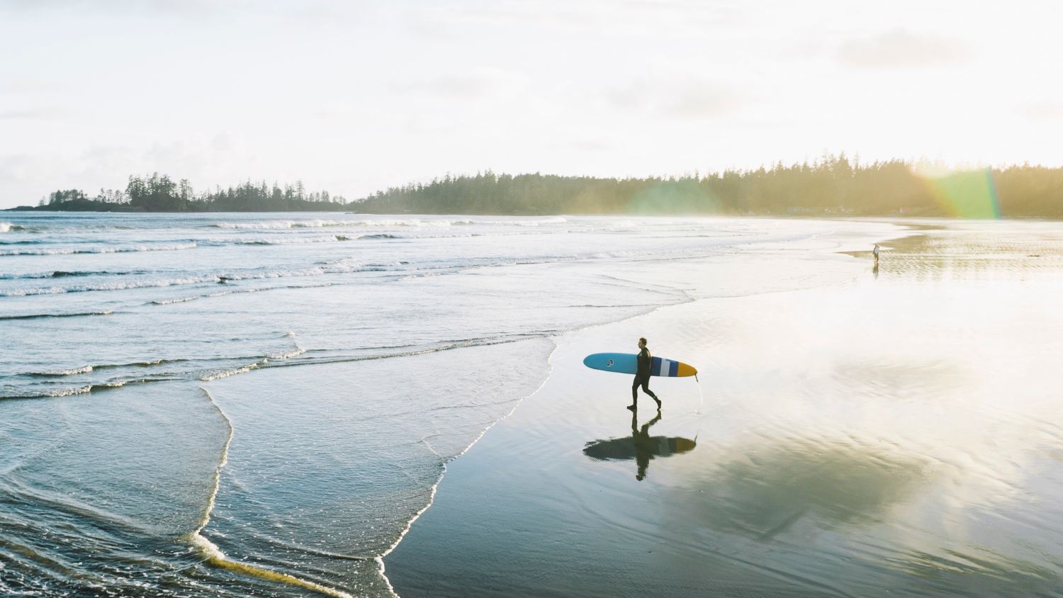 Surfing in Tofino Island