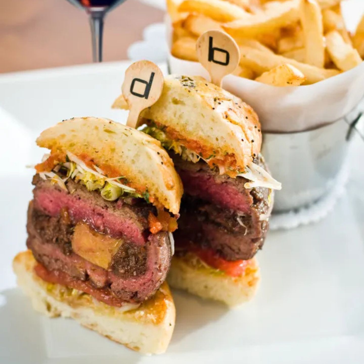 Café Boulud Palm Beach burger