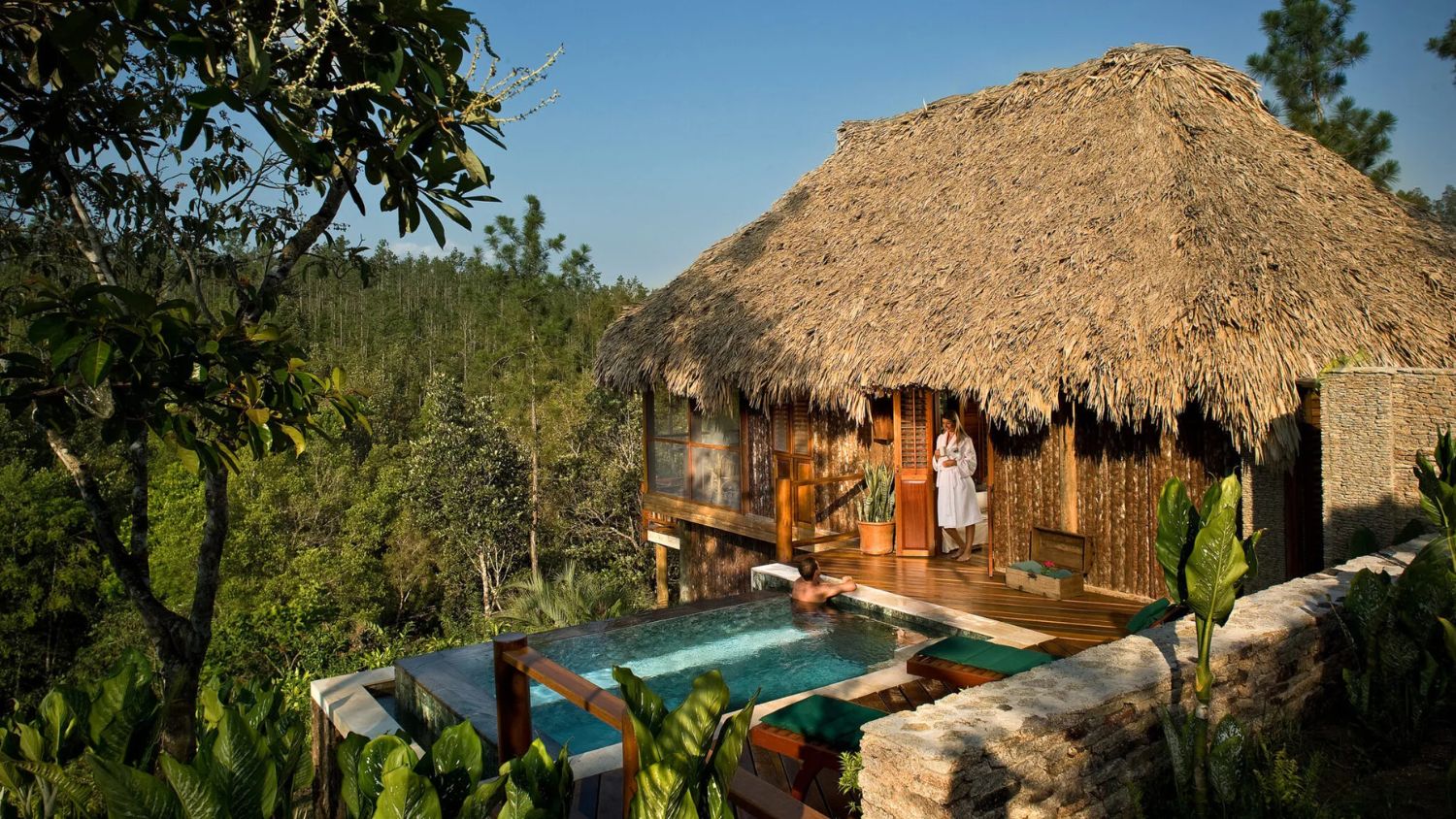Blancaneaux Lodge