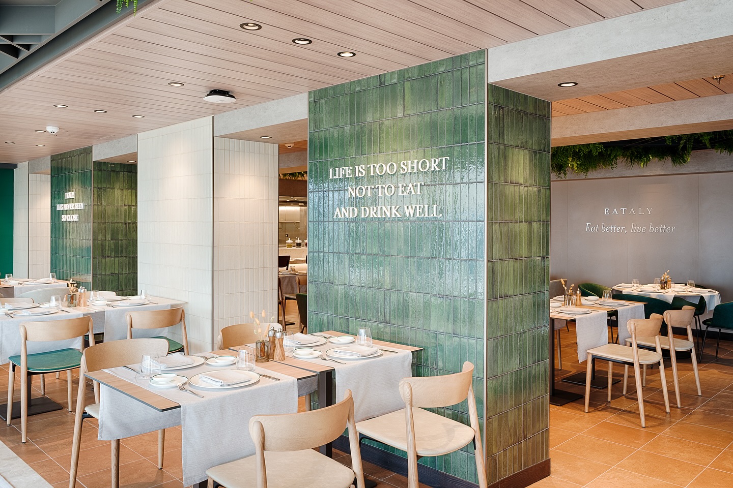 MSC World America introduced Eataly, the first at-sea location of the renowned Italian market-style eatery. The 94-seat restaurant features freshly made pasta, carefully sourced ingredients, and an open kitchen, offering guests an authentic culinary journey celebrating Italy’s finest flavours in an elegant yet informal setting.